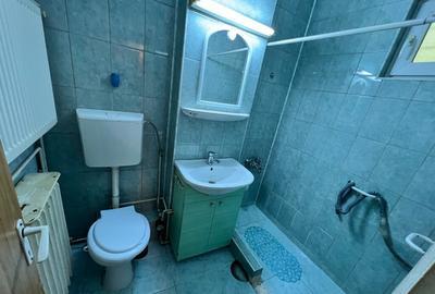 Apartament cu 2 camere decomandat în Hipodrom 3 - 7