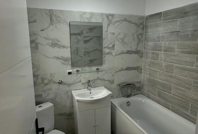 Casă cu 4 camere cu Teren 30 Mp în Central - 2