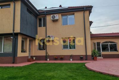 Casă individuală cu 7 camere cu Canalizare în Central - 3