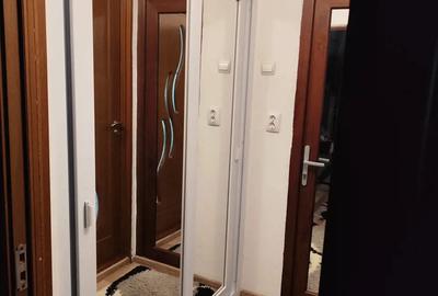 Vand apartament 2 camere, semidecomandat, parter pret negociabil - 3