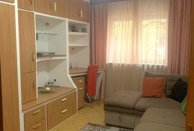 Tei, Parcul Circului, Facultatea de Constructii - 4