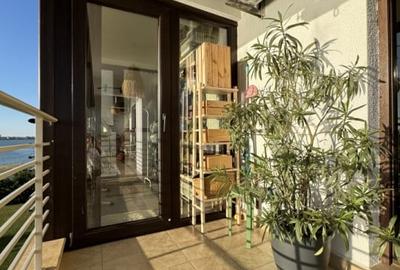 Amenajare superba si vedere catre apa intr un imobil apreciat - 47