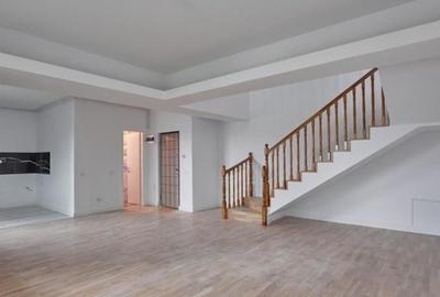 Penthouse lux, 2 niveluri, 4 camere, Terasa, 157 mp, zona Pi - 10