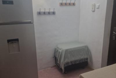 Vest,se vinde apartament decomandat 2 camere,pret 53000 euro. - 7