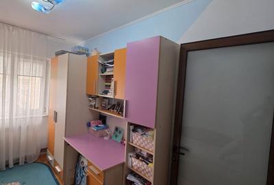 Apartament cu 3 camere decomandat în Central - 3