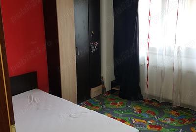 Apartament cu 3 camere decomandat în Dacia - 4
