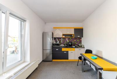 Casă cu 4 camere în Central