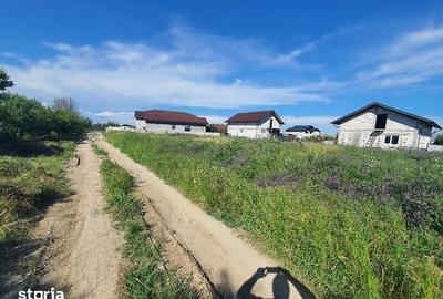 Teren de 443 mp, în Central - 3