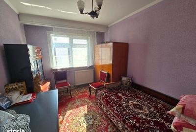 Apartament cu 3 camere decomandat în Banat - 7