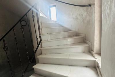 Casă cu 4 camere în Central - 5