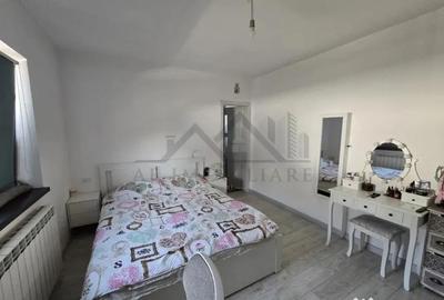 Casă cu 4 camere cu Teren 500 Mp în Aroneanu - 2