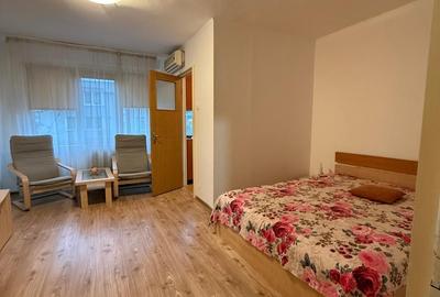 1 Decembrie 1918, chiar la metrou 1 Decembrie 1918, chiar la metrou - 4