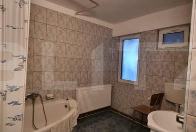 Spațiu comercial, de 600 mp, în Central - 1