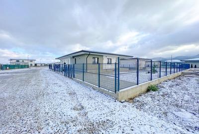 Duplex cu 3 camere cu Canalizare în Cristian - 12