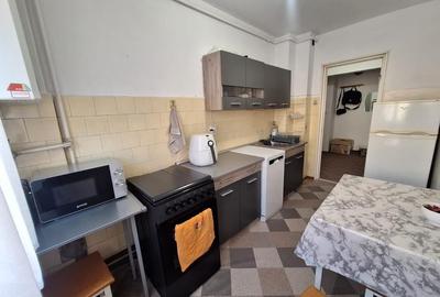 De inchiriat apartament 2 camere etaj 1 Strand - 6