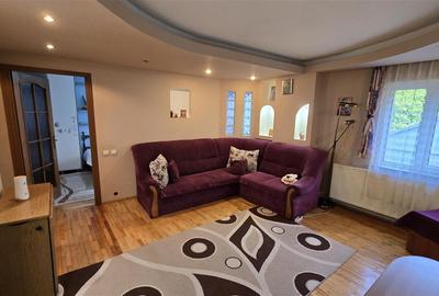 Apartament cu 3 camere decomandat, mobilat în Vest - 10