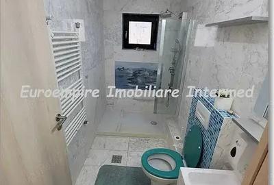 Casă cu 5 camere în Central - 3
