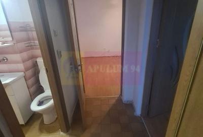 Apartament cu 3 camere de vanzare in Campina - Zona Cuza - 9