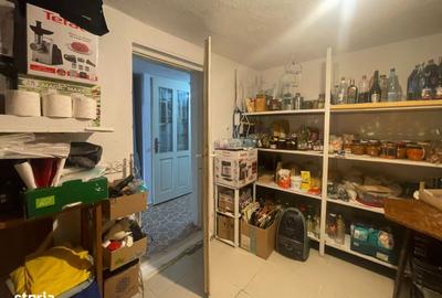 Casă cu 4 camere cu Teren 343 Mp în Central - 10