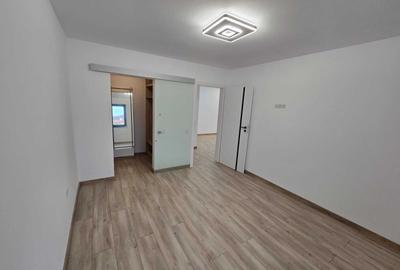 Apartament cu 3 camere decomandat în Central - 8