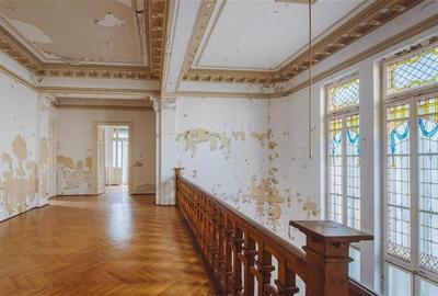 Vanzare vila interbelica in zona stradala, ultracentrala - 12