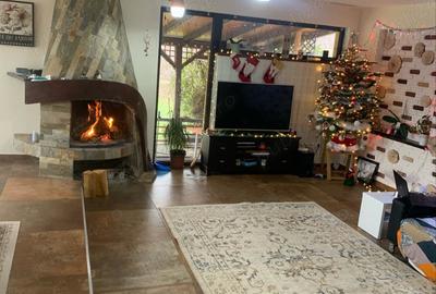 Casă cu 4 camere cu Teren 1200 Mp în Hemeiuș