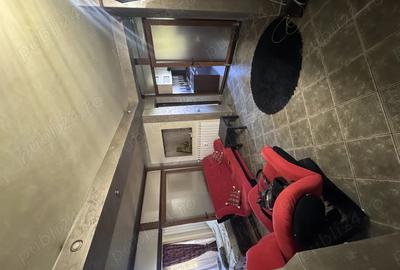 Inchiriez apartament 3 camere