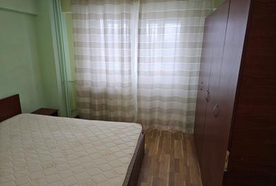 Apartament cu 3 camere semidecomandat, mobilat în Ghencea - 1
