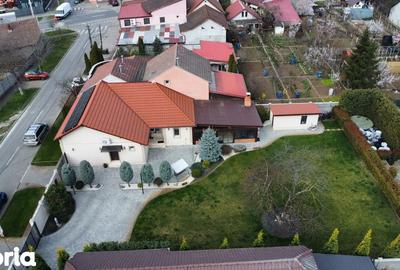 Casă cu 3 camere cu Teren 990 Mp în Central - 19