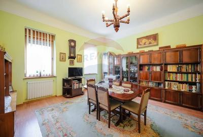 Casă cu 7 camere cu Teren 153 Mp în Ultracentral - 5