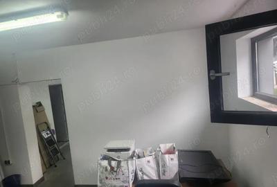 Spațiu comercial, de 27 mp, în Central - 5