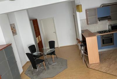 Apartament cu 2 camere semidecomandat în Complex Studențesc - 4