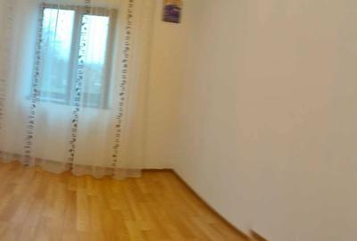 Casă cu 4 camere în Radu Negru - 5