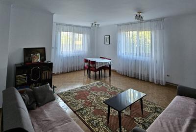 Casă cu 4 camere cu Teren 2900 Mp în Bălteni - 2