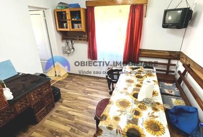 CASA comuna CEAHLAU,  langa statiunea DURAU - 3