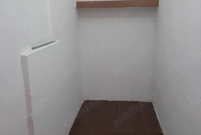 Garsonieră decomandată în Far - 3