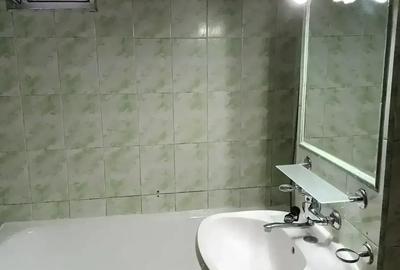 Inchiriez apartament cu 3 camere decomandate in Satu Mare, Micro 17 - 5