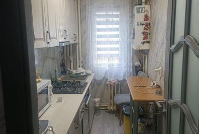 Apartament cu 2 camere decomandat în Alexandru cel Bun - 5