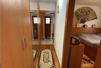 Apartament cu 2 camere decomandat în 1 Decembrie 1918