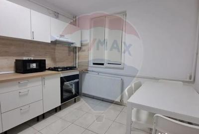 Apartament cu 2 camere decomandat, mobilat în Uverturii - 4
