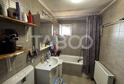 Apartament decomandat vanzare 2 camere 76 mp zona Tiglari - 6