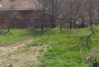 Teren de 1148 mp, în Central