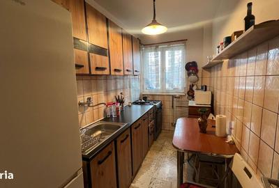 Apartament cu 3 camere decomandat, mobilat în Unirii
