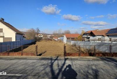 Teren de 1267 mp, în Central - 2