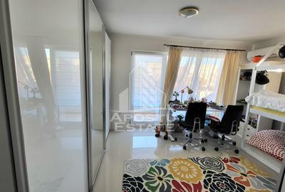 Duplex cu 6 camere cu Teren 350 Mp în Ghiroda - 35