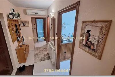 Apartament de vanzare in Constanta, Km 4 5 - 2 camere, 63 mp - 14