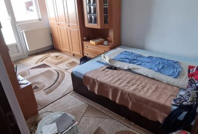 Apartament 1 camera in zona cu servicii - 2
