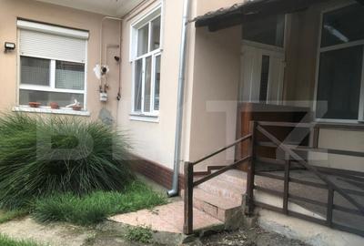 De vanzare spatiu de birouri /comercial , 76,32 , zona Centr - 10