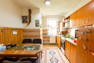 4 camere spa?ioase, etaj 1, zona verde ?i lini?tita - 12