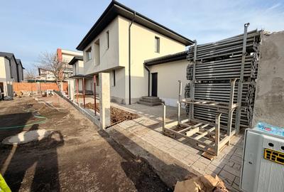 Casă individuală cu 5 camere cu Canalizare în Sud - 2